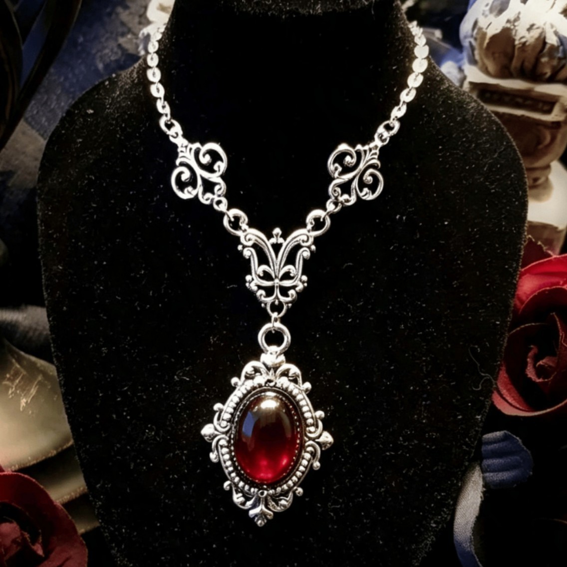 Naszyjnik z kameą wampira, Kam – Men'S Victorian Accessories recenzja i cena